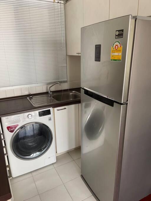 Delightful Condo In Central Location At Sukhumvit 49 Bangkok Zewnętrze zdjęcie